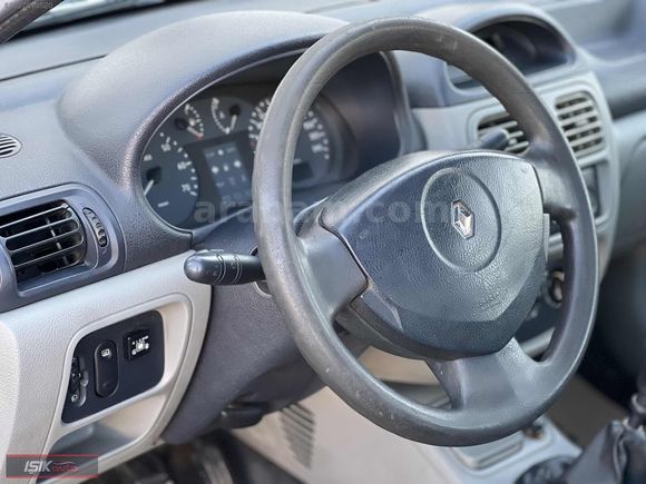 IŞIK AUTO'DAN HATASIZ 2003 MODEL MANUEL EXPRESSİON 1.4