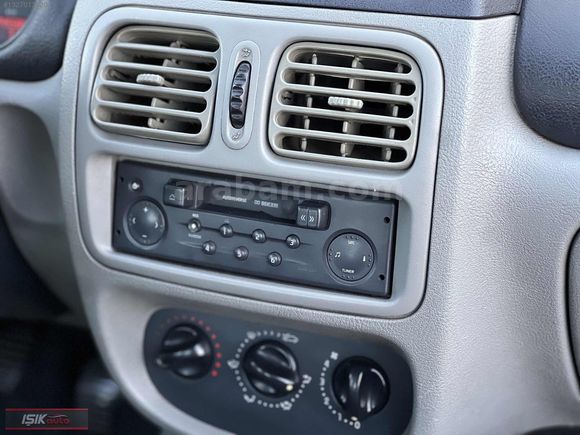 IŞIK AUTO'DAN HATASIZ 2003 MODEL MANUEL EXPRESSİON 1.4
