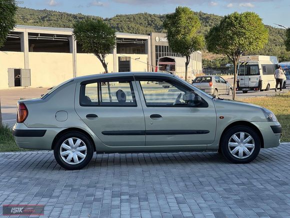 IŞIK AUTO'DAN HATASIZ 2003 MODEL MANUEL EXPRESSİON 1.4