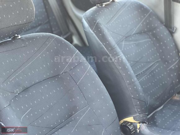 IŞIK AUTO'DAN HATASIZ 2003 MODEL MANUEL EXPRESSİON 1.4