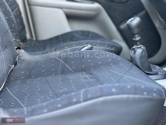 IŞIK AUTO'DAN HATASIZ 2003 MODEL MANUEL EXPRESSİON 1.4