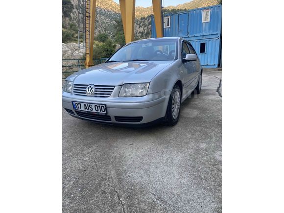 ACİLLL !!!   2001 MODEL BORA 