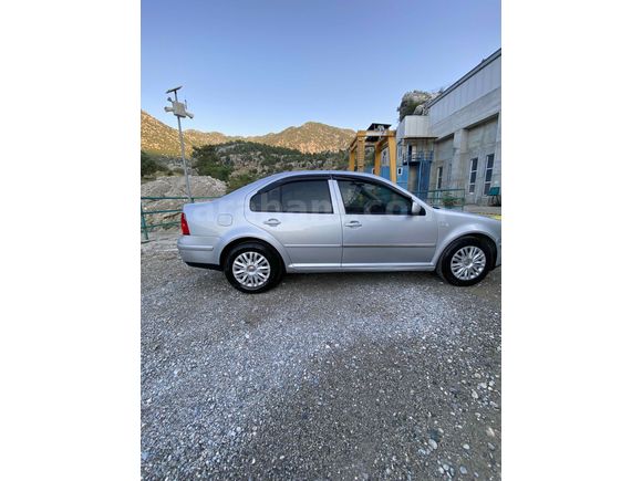 ACİLLL !!!   2001 MODEL BORA 