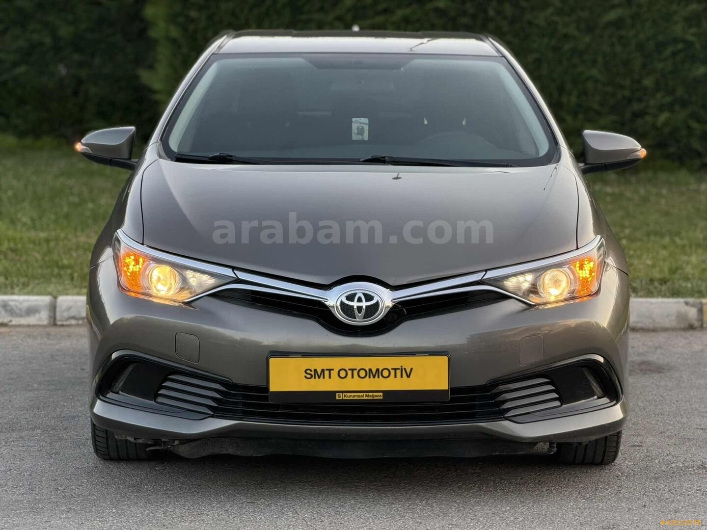 Galeriden Toyota Auris 1.33 Life 2016 Model Balıkesir 126.000 km Gri 2