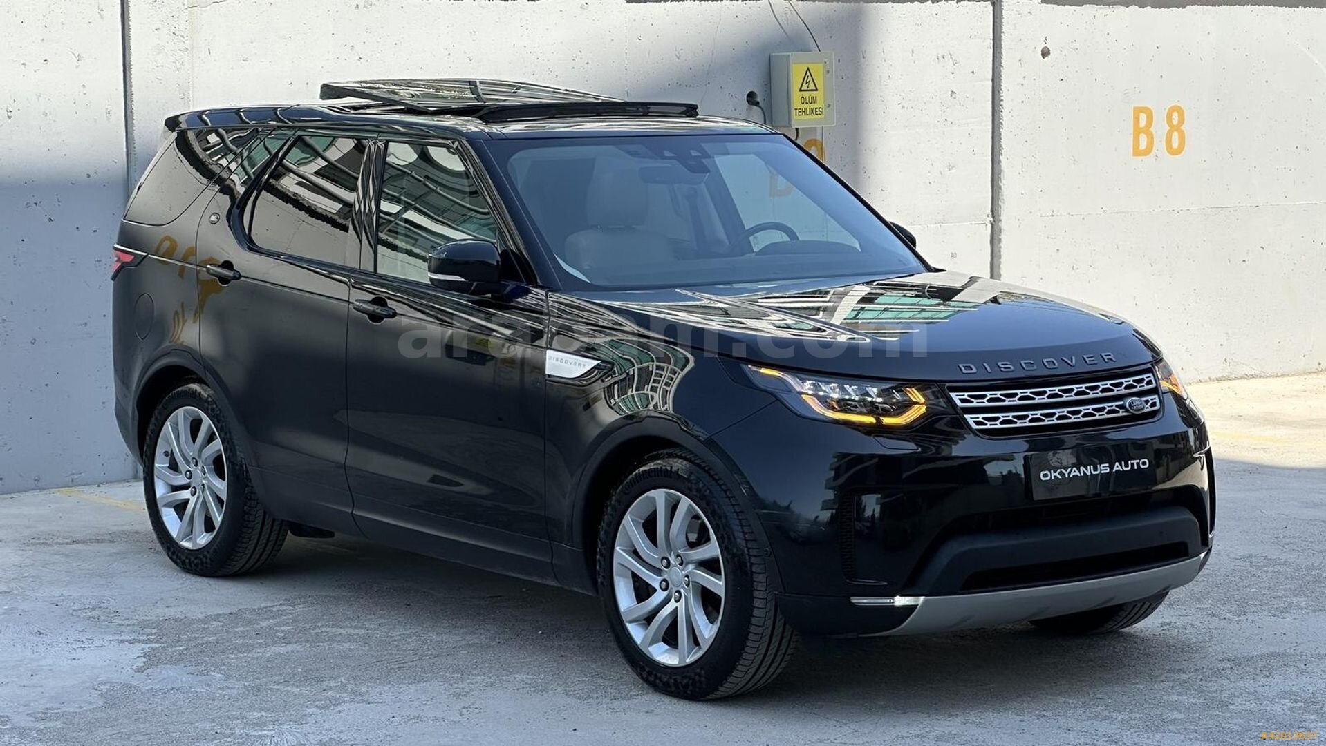 Galeriden Land Rover Discovery 2.0 SD4 HSE 2020 Model İzmir 176.000 km Siyah 3