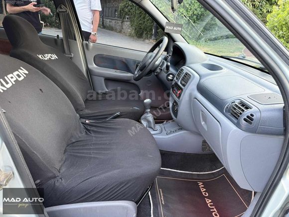 *MAD AUTO*2000 RENAULT CLİO 1.4 FULL EXTRALI KARTA 12 TAKSİT
