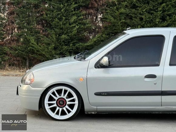 *MAD AUTO*2000 RENAULT CLİO 1.4 FULL EXTRALI KARTA 12 TAKSİT