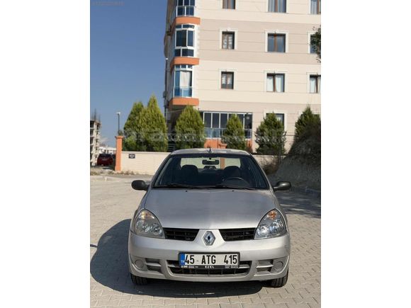 Temiz bakımlı clio symbol