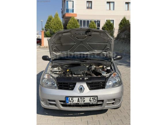 Temiz bakımlı clio symbol