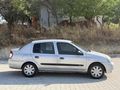 Temiz bakımlı clio symbol