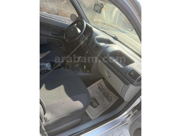 Temiz bakımlı clio symbol