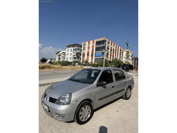 Temiz bakımlı clio symbol