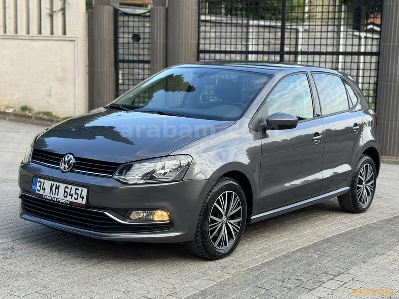 Galeriden Volkswagen Polo 1.2 TSi Allstar 2017 Model İstanbul 72.000 km Füme
