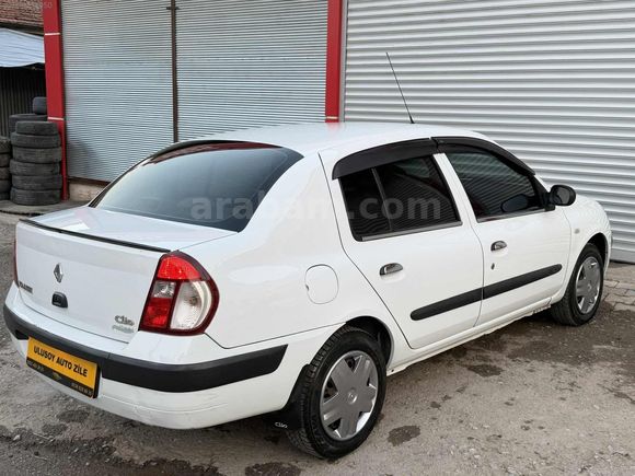 2006 HATASIZ / BOYASIZ/ 1.4 16 VALF / ALİZE / 235.000 KM'DE