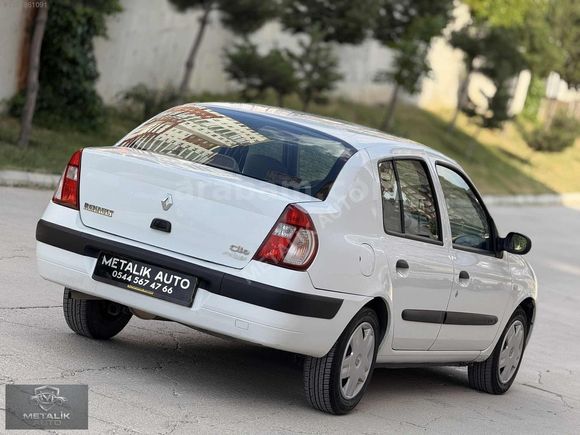 METALİK AUTO dan HATASIZ BOYASIZ 185 KM de CLİO ALİZE
