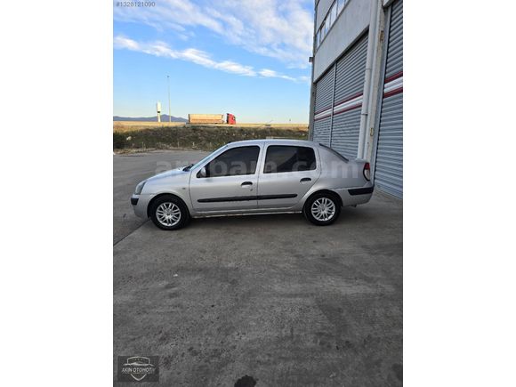 HATASIZ DEĞİŞENSİZ BOYASIZ SÖKTAKSIZ DÜŞÜK KM CLİO