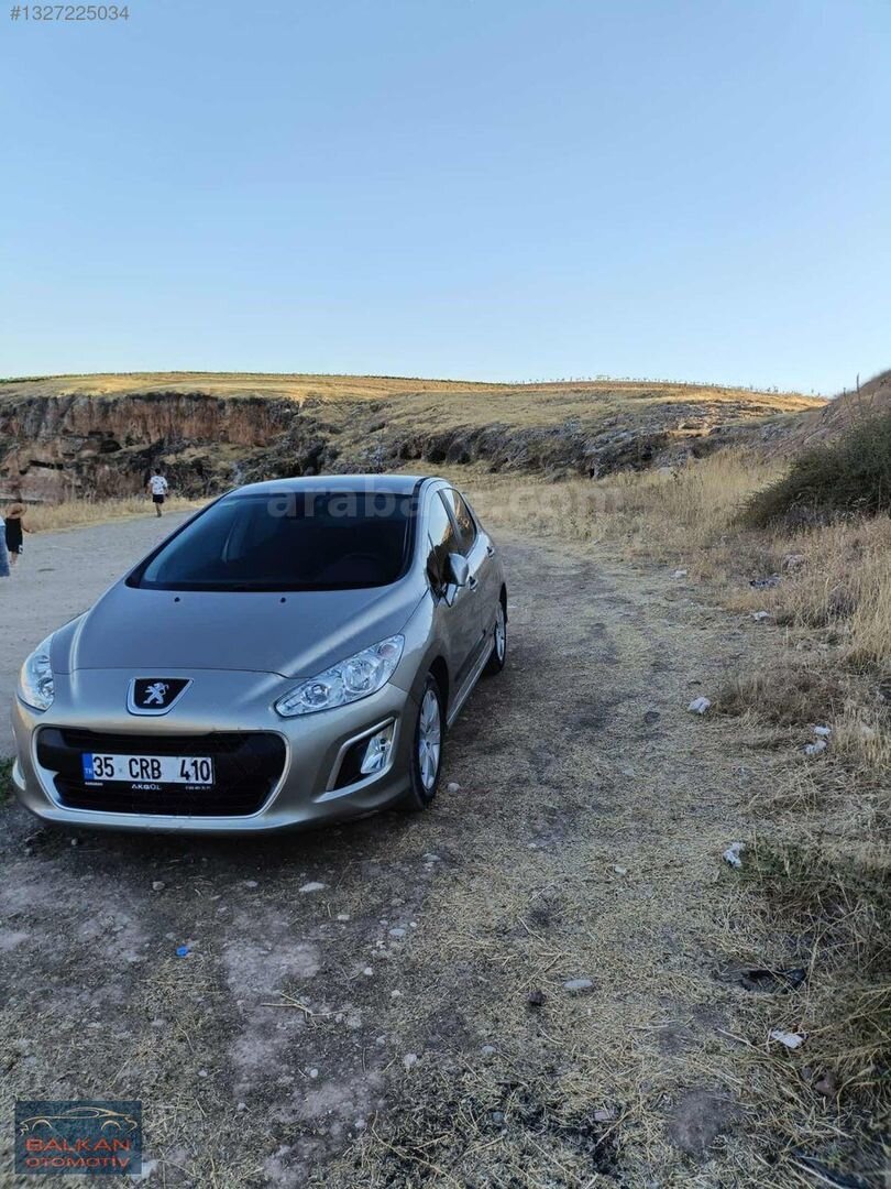 Galeriden Peugeot 308 1.6 HDi Access 2011 Model İzmir 162.000 km Kahverengi 3