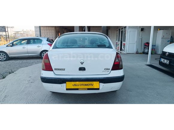 RENAULT CLİO 2006 MODEL DARBESİZ..