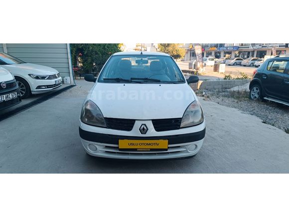 RENAULT CLİO 2006 MODEL DARBESİZ..