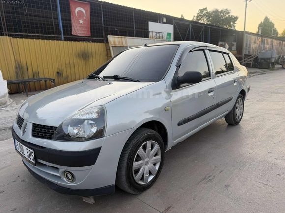 Bebekler bebeği Clio