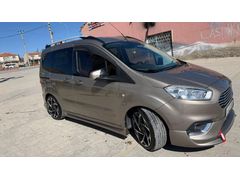 Sahibinden Ford Tourneo Courier 1.5 TDCi Titanium Plus 2019 Model