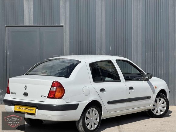**2004 1.4CLİO AUTHENTİQUE DEĞIŞENSIZ 2.5 PARÇA BOYALI**