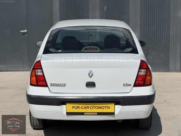 **2004 1.4CLİO AUTHENTİQUE DEĞIŞENSIZ 2.5 PARÇA BOYALI**