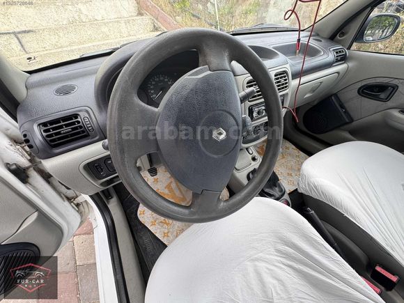 **2004 1.4CLİO AUTHENTİQUE DEĞIŞENSIZ 2.5 PARÇA BOYALI**