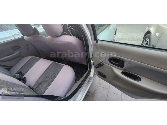 DEĞİŞEN YOK ORJİNAL 171BİN KM 2004 MODEL MOTOR VE YÜRÜR SÜPER