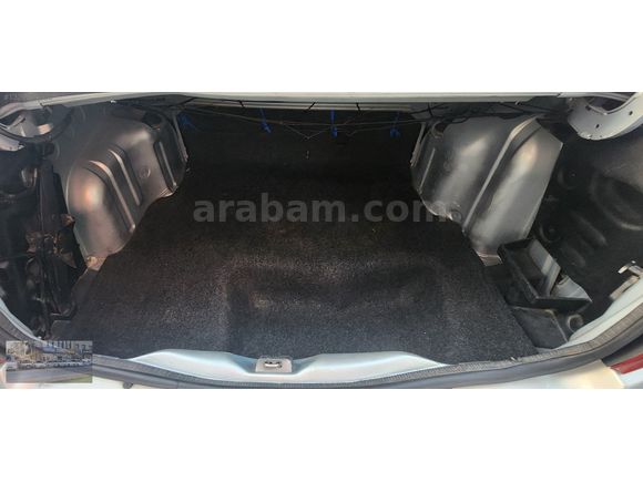 DEĞİŞEN YOK ORJİNAL 171BİN KM 2004 MODEL MOTOR VE YÜRÜR SÜPER