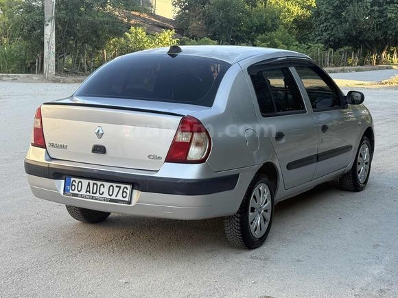 ALPEREN OTO'dan 2005 RENAULT CLİO 1.4 AUTHENTİQUE