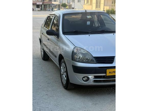 ALPEREN OTO'dan 2005 RENAULT CLİO 1.4 AUTHENTİQUE