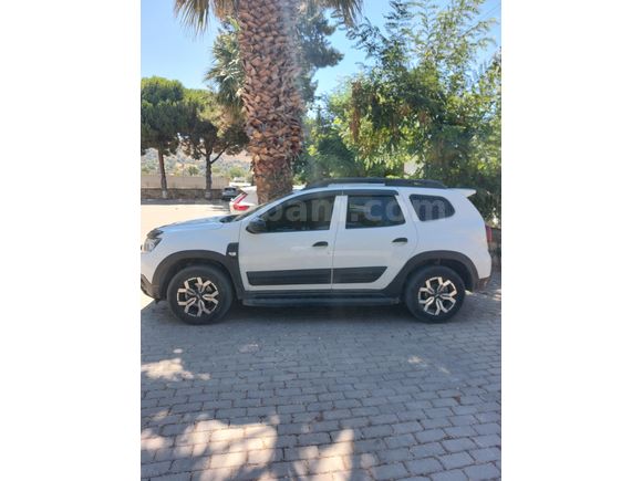 Sahibinden Dacia Duster 1.3 Tce Essential 2023 Model  63.000 km Beyaz