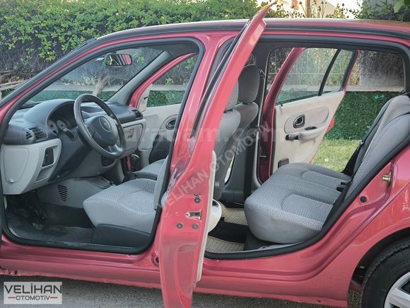 VELİHAN OTOMOTİV'DEN 2006 RENAULT CLİO 150 BİN KM BENZİNLİ