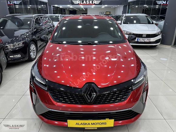 15 BİN KM DE 2023 CLİO TECHNO ESPRİT ALPİNE**GARANTİLİ**
