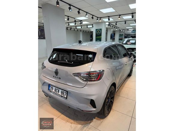 2023 Renault Clio Alpin Esprit 38 bin km'de