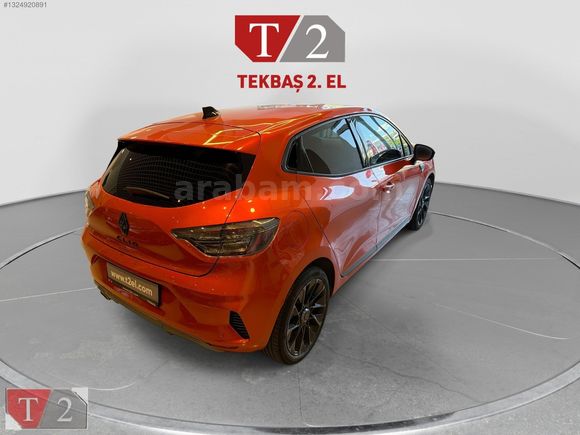 **K.K 12 AY TAKSİT İMKANI** TEKBAŞ MALTEPE'DEN RENAULT CLİO