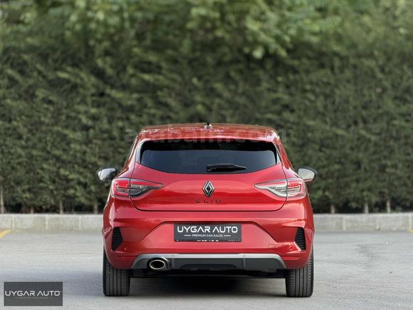 UYGAR - 2024 RENAULT CLİO 1.0ESPRİT - HATASIZ - SERVİS BAKIMLI