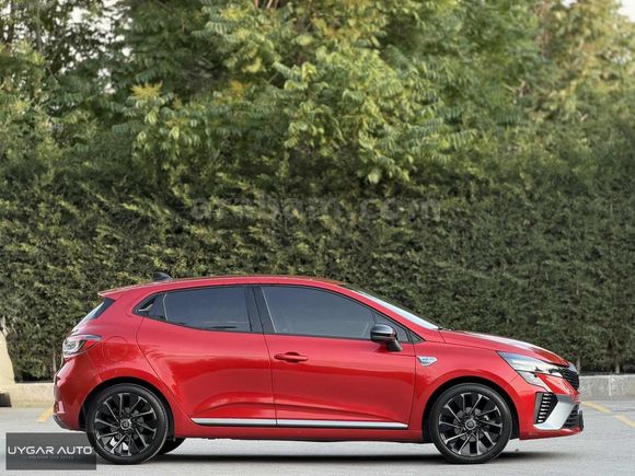 UYGAR - 2024 RENAULT CLİO 1.0ESPRİT - HATASIZ - SERVİS BAKIMLI
