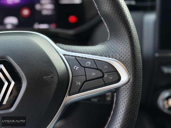 UYGAR - 2024 RENAULT CLİO 1.0ESPRİT - HATASIZ - SERVİS BAKIMLI