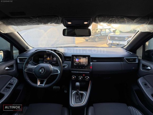 ALTINOK MOTORS'DAN CLİO ESPRİT ALPİNE LANSMAN RENK