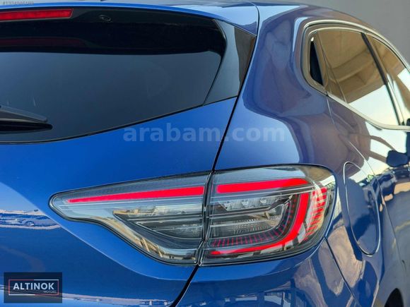 ALTINOK MOTORS'DAN CLİO ESPRİT ALPİNE LANSMAN RENK