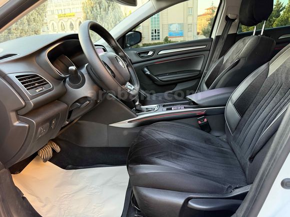 Galeriden Renault Megane 1.5 dCi Icon 2018 Model Şanlıurfa
