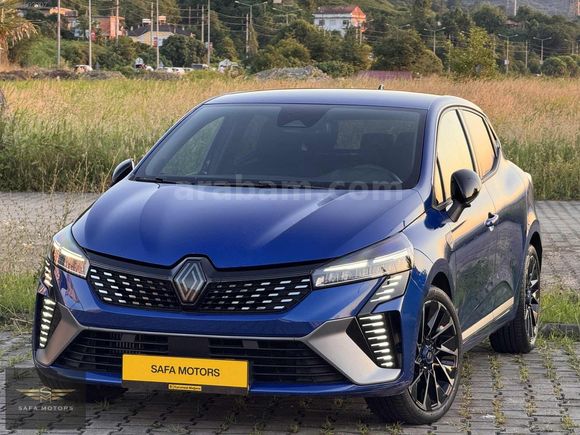 SAFA I2023 ESPRİT ALPİNE CLİO 28KM HATASIZ+HAYALET+KATLANR AYNA