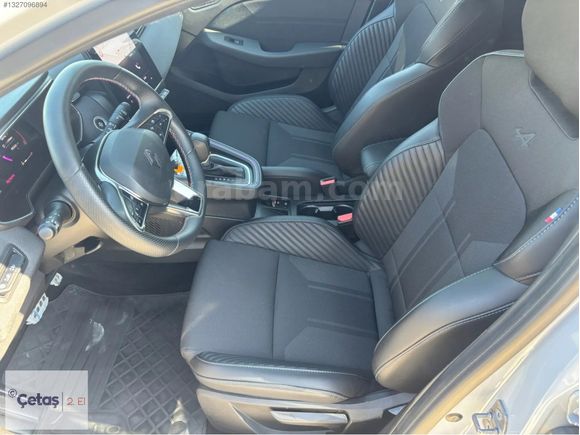 ÇETAŞ RENAULT İZMİR 2024 Clio 1.0 TCE Techno Esprit Alpine
