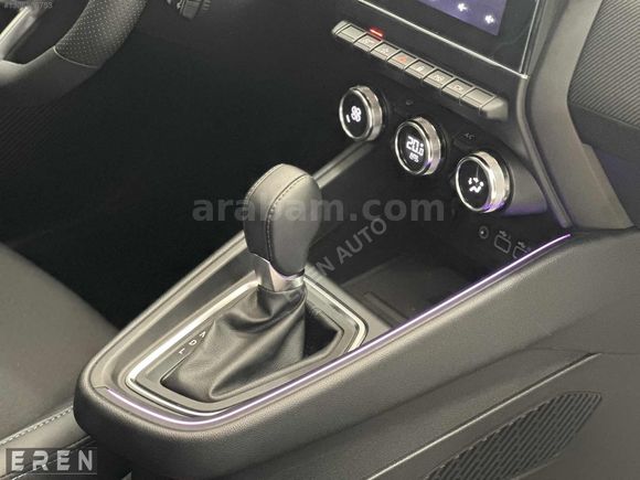 2023 CLIO 1.0 TCe TECHNO ESPRIT ALPINE X-TRONIC HATASIZ BOYASIZ.