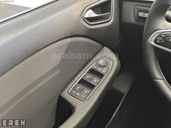 2023 CLIO 1.0 TCe TECHNO ESPRIT ALPINE X-TRONIC HATASIZ BOYASIZ.