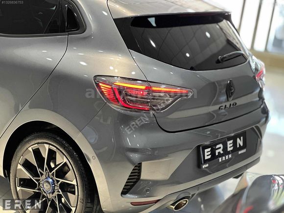 2023 CLIO 1.0 TCe TECHNO ESPRIT ALPINE X-TRONIC HATASIZ BOYASIZ.