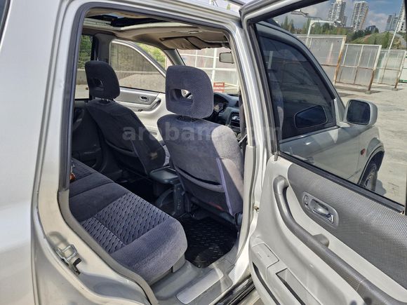 Sahibinden Honda CR-V 2.0i ES 2000 Model
