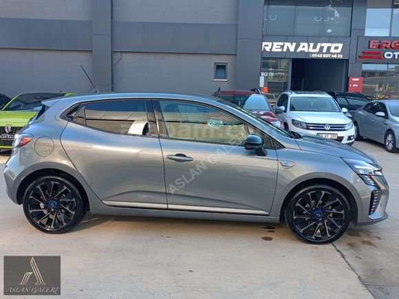 2024 MODEL 1.0TCE TECHNO ESPRİT ALPİNE 37.000 KM LANSMAN RENGİ